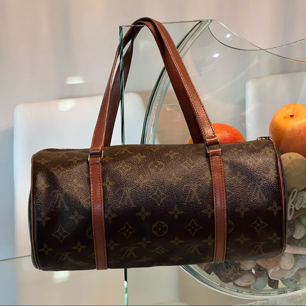 💯% authentic Louis vuitton bag